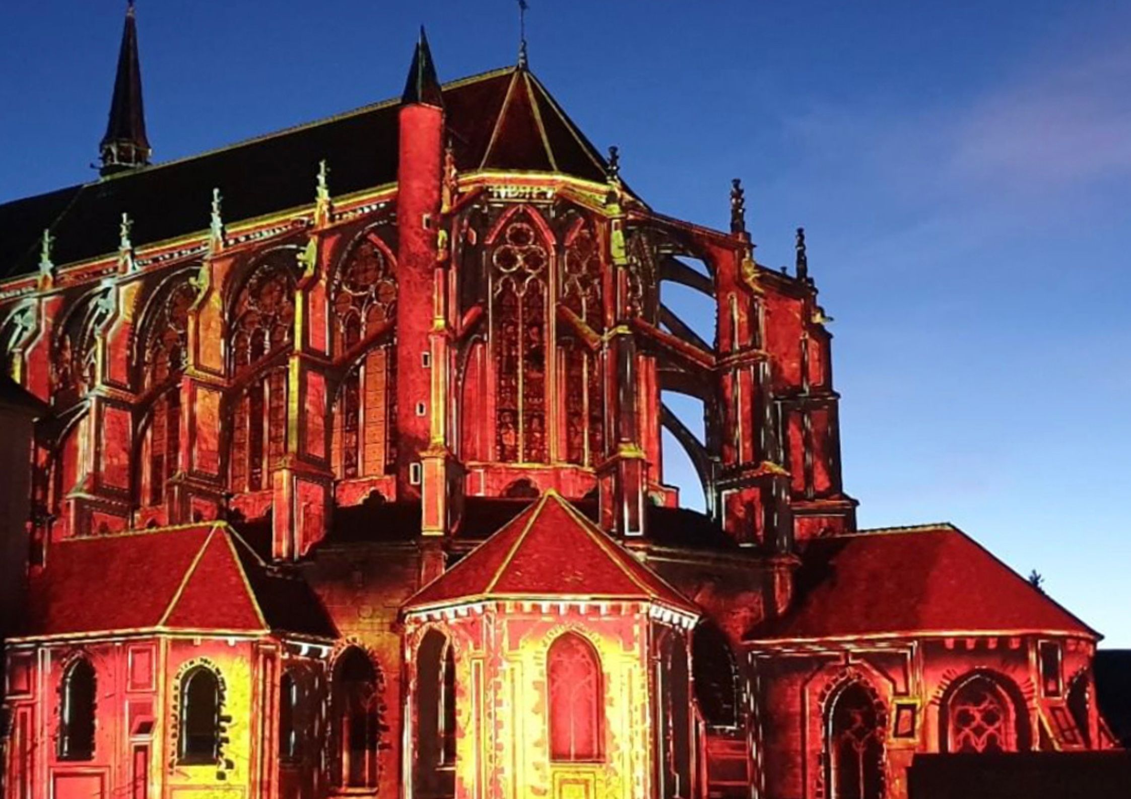 CHARTRES EN LUMIÈRES